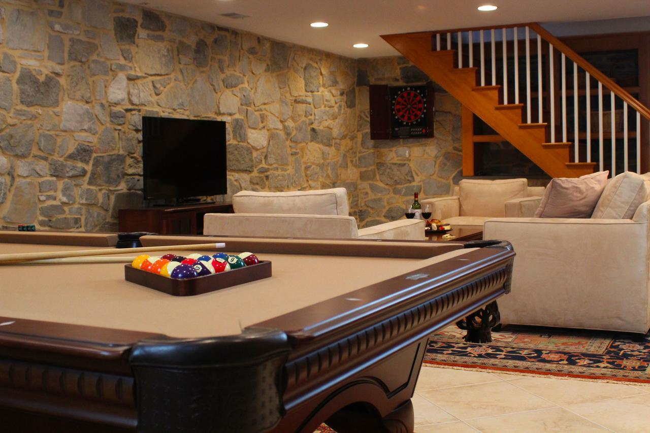 Hillbrook Inn & Spa (Adults Only) Чарльз-Таун Экстерьер фото